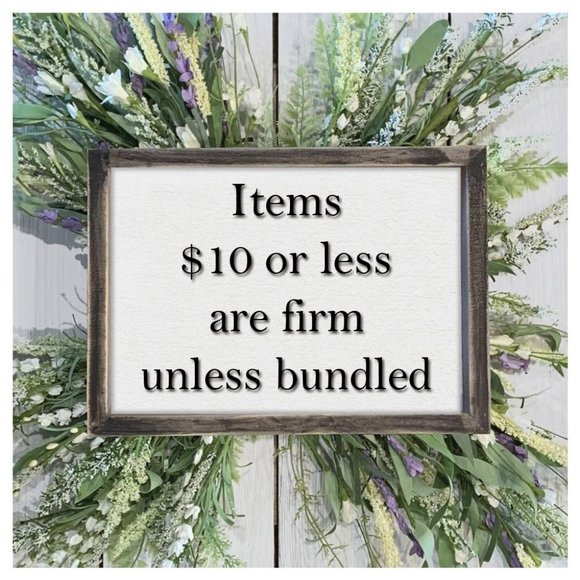 The Spirit of Christmas Is Love Wall Decor🦋 - Picture 5 of 8